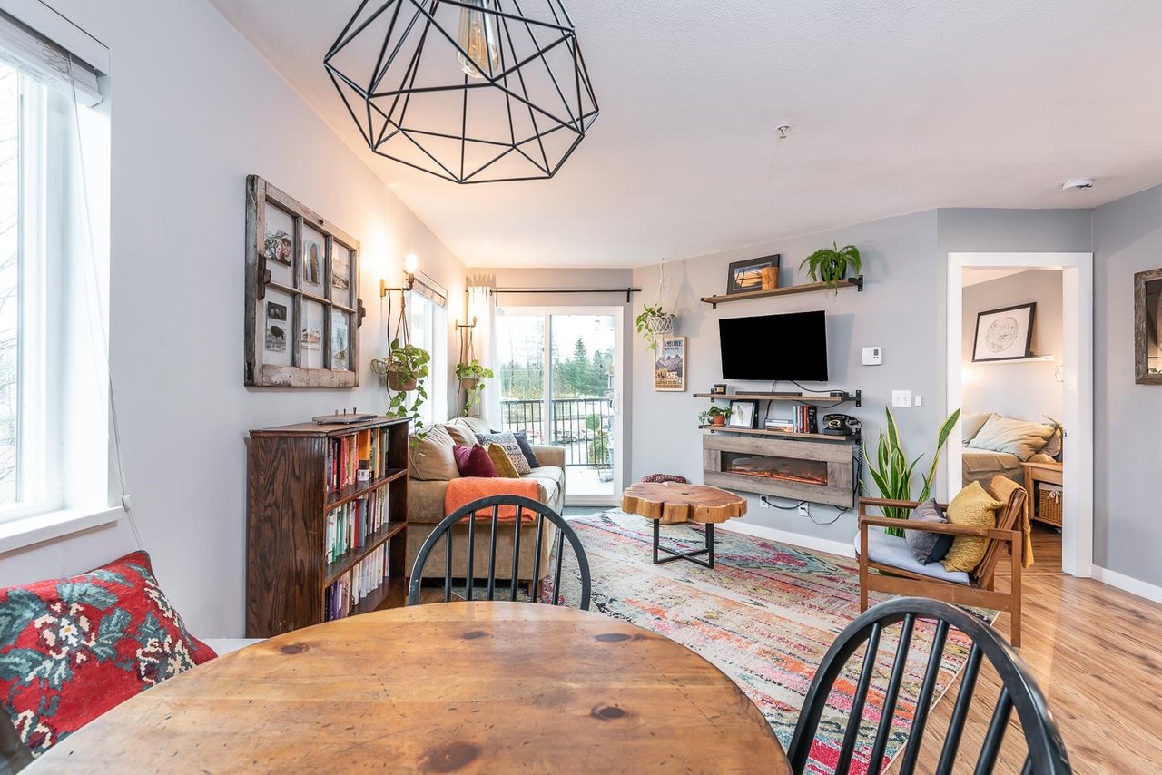 C311-40140 Willow Cres