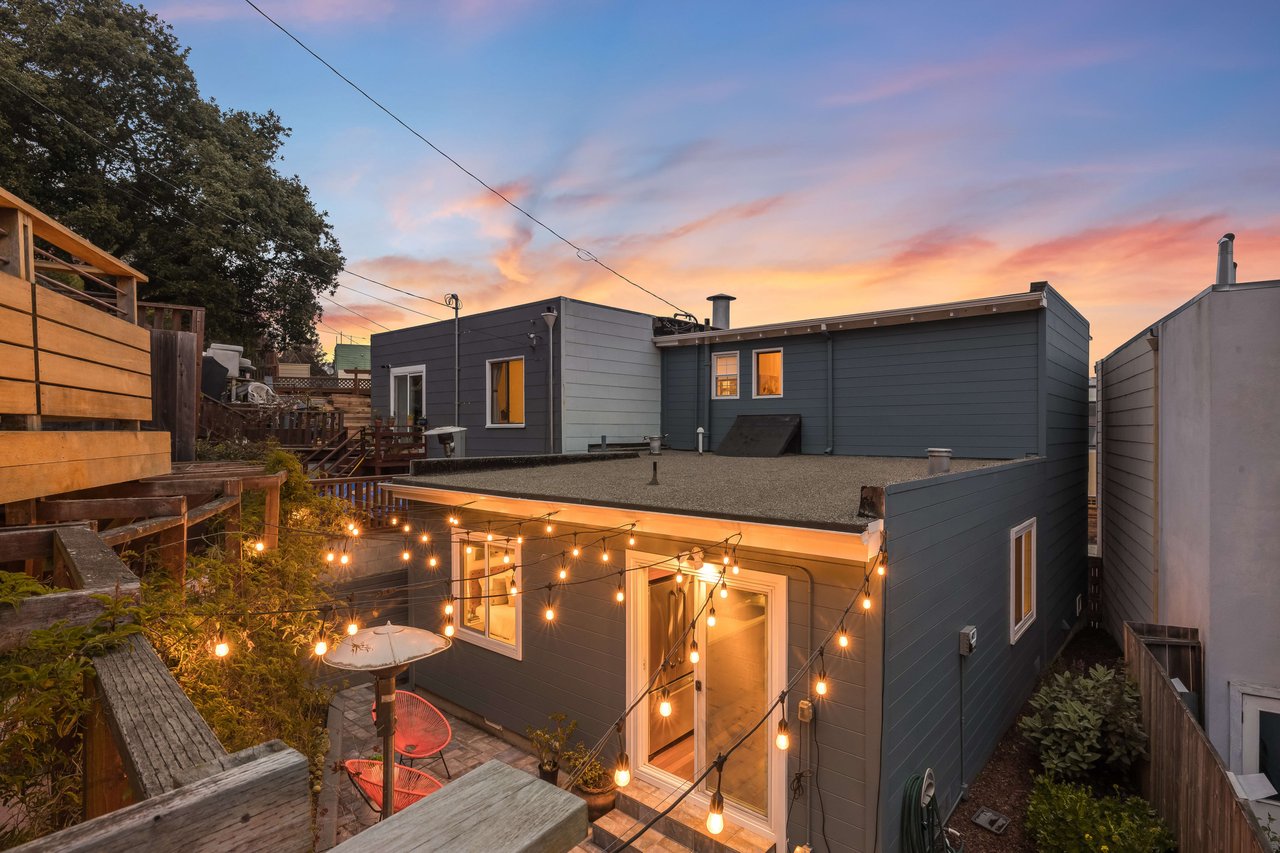 741 Lawton