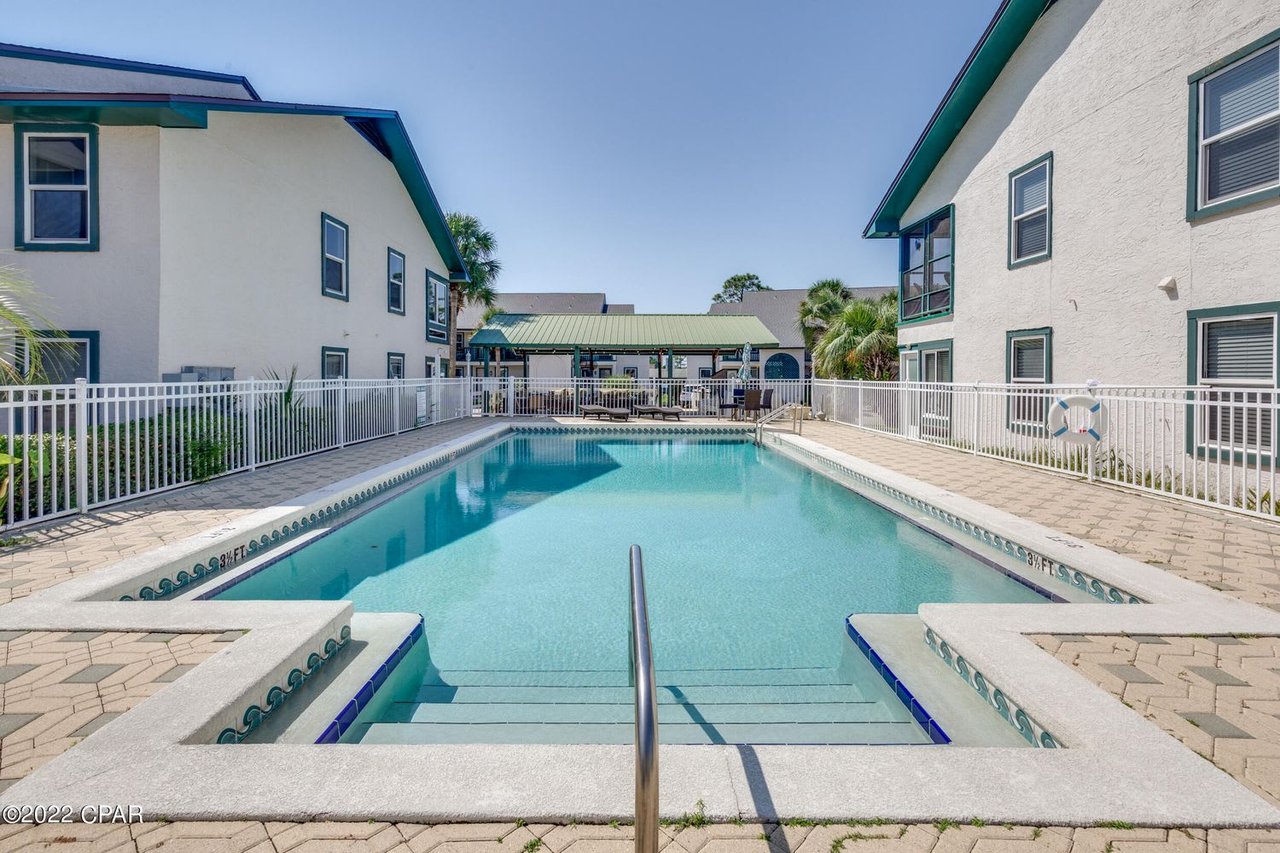 7813 N LAGOON Drive Unit 7C