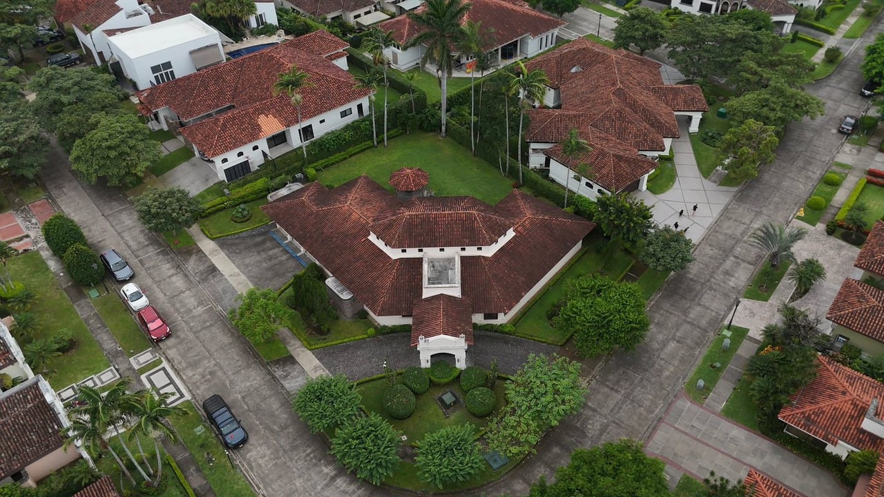 Colonial Hacienda Estate, Santa Ana, San Jose