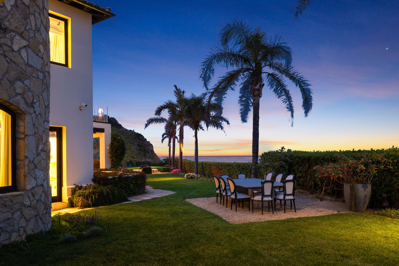 The Carbon Canyon Estate