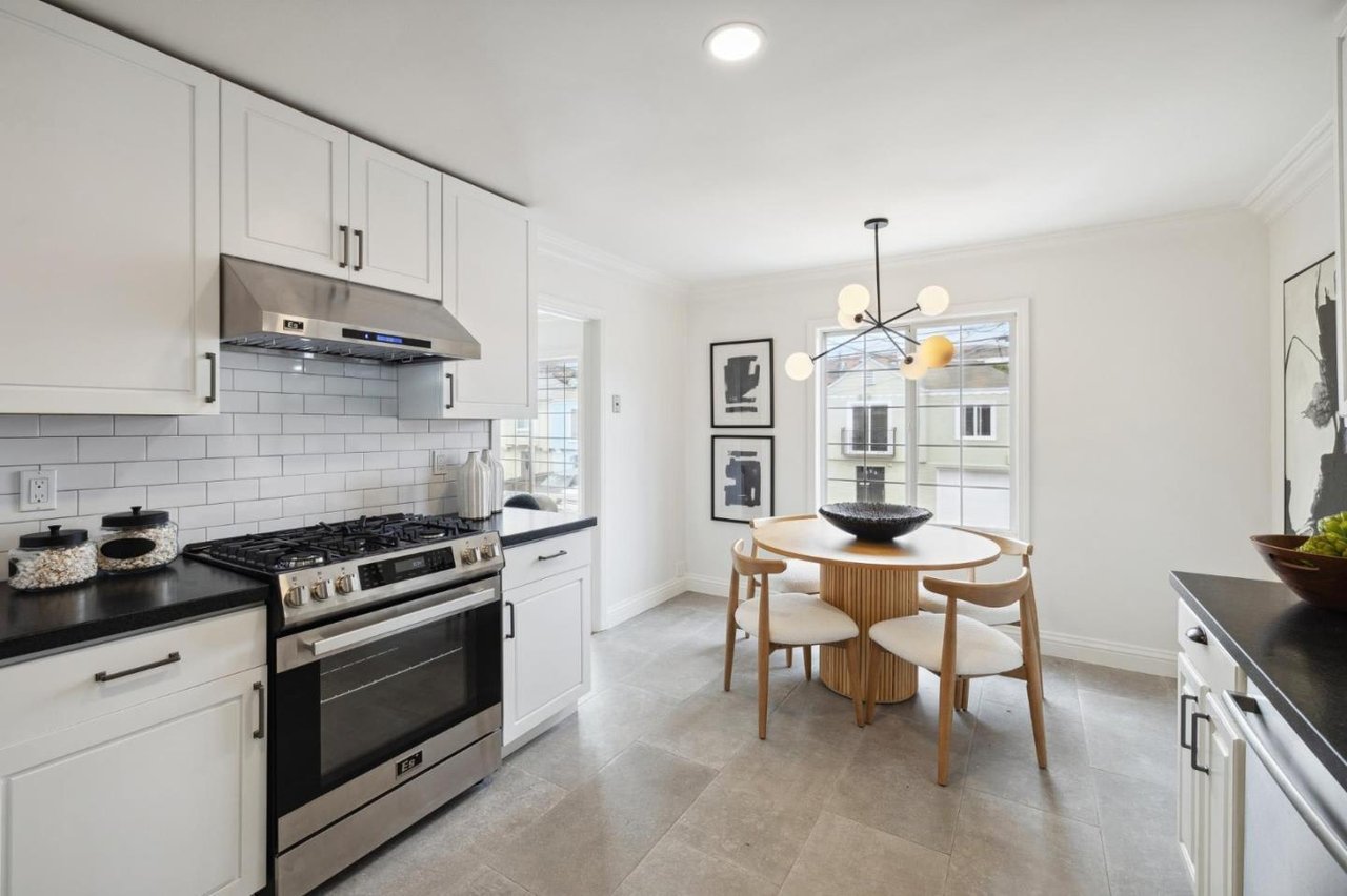 281 Village WAY