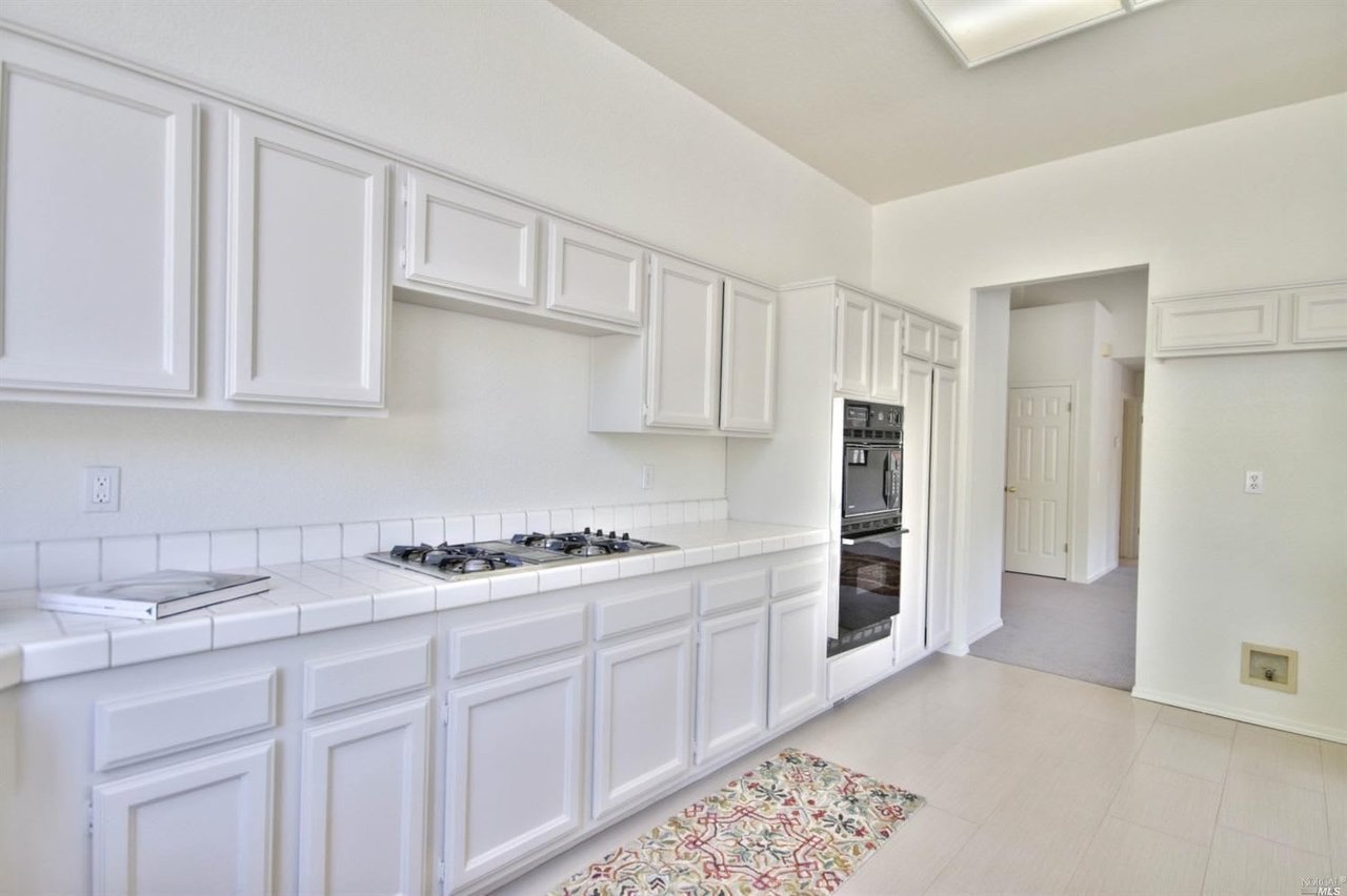 80 Windsor Ln
