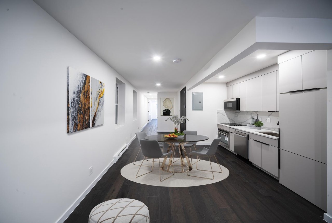 231 Sullivan Street, Apt 2