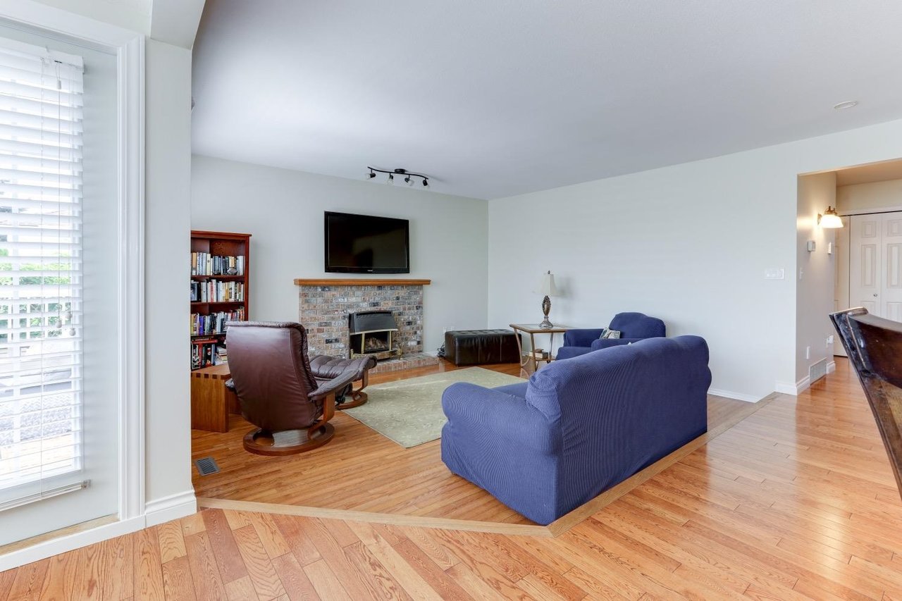 1236 Kensington Pl