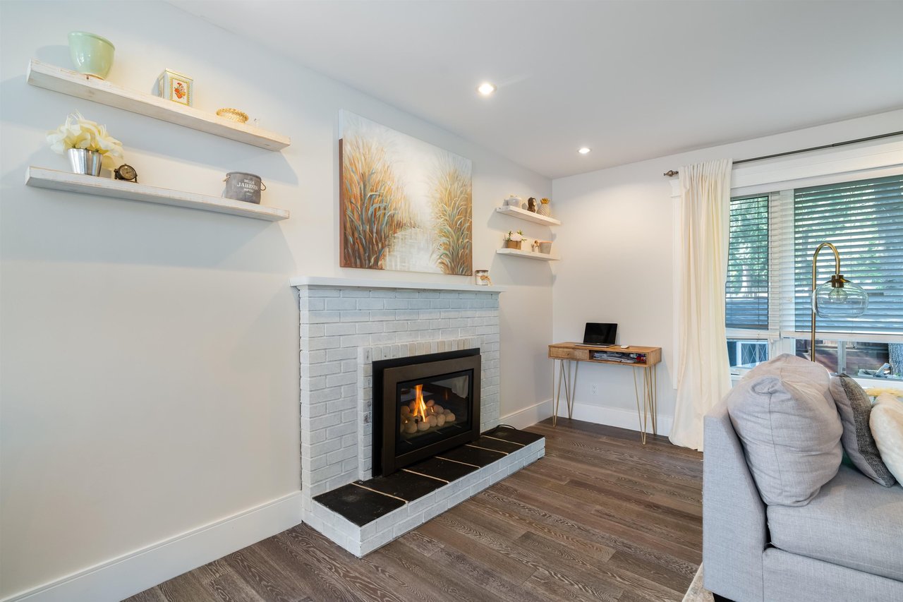 3156 Strathaven Ln