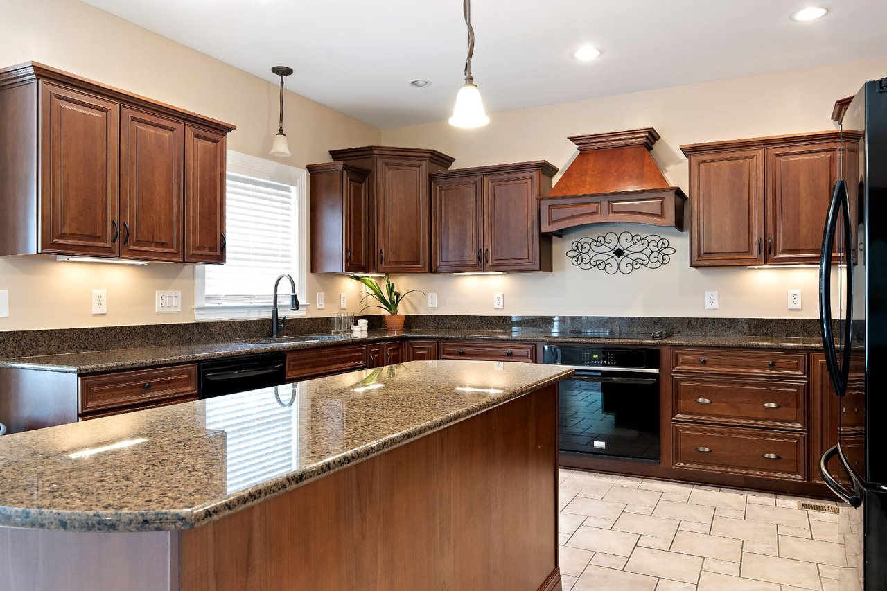 8805 Thornton Heath Drive