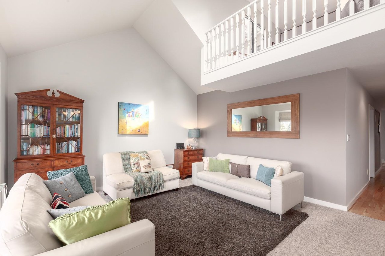 5709 Owl Ct