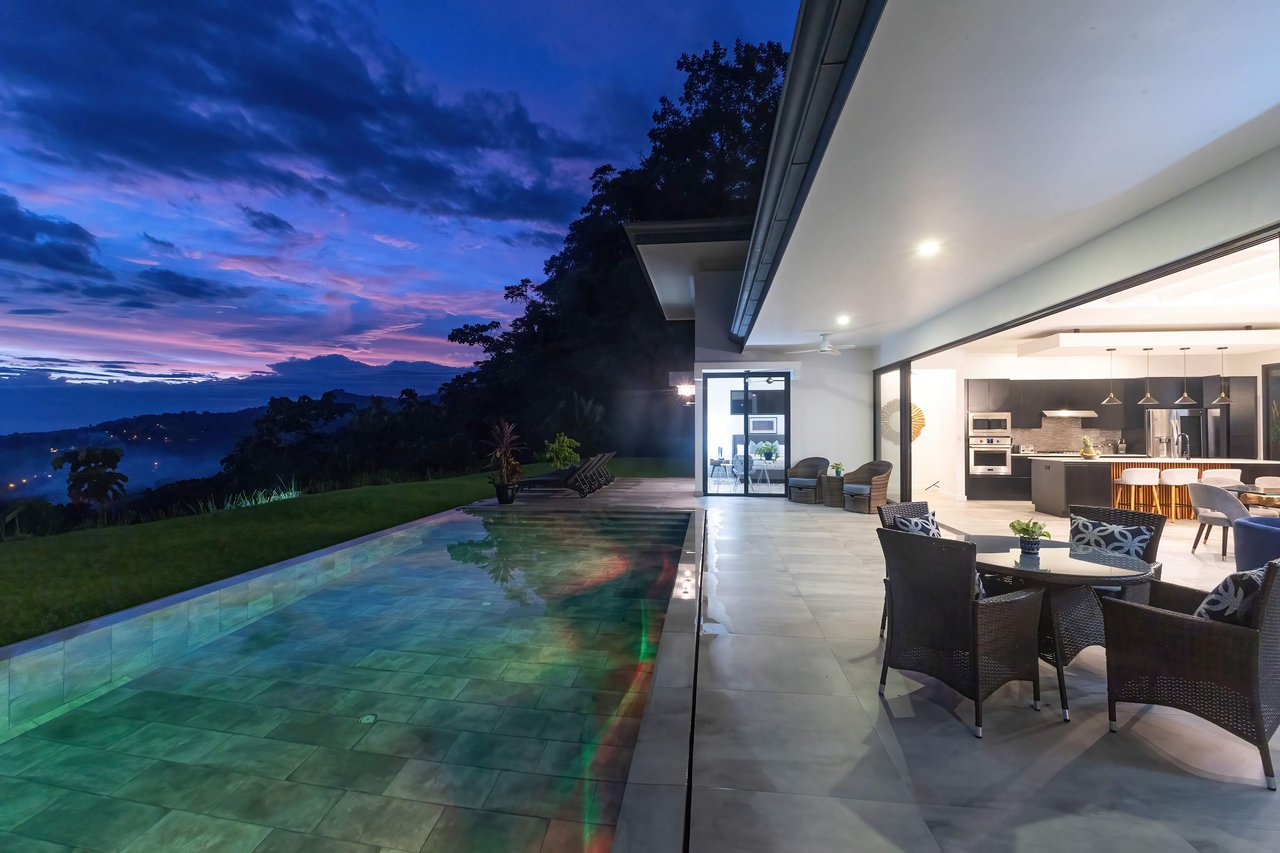 Elegant Estate with Pacific & Jungle Views in Ojochal