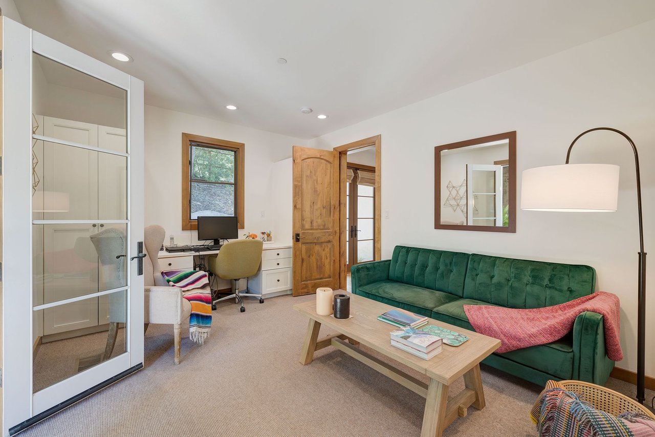 25 Martling Road, San Anselmo