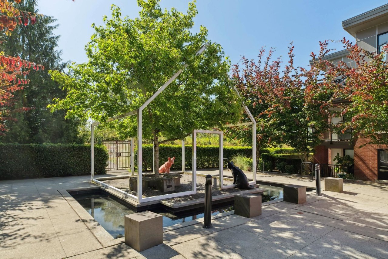 107-7088 14th Ave