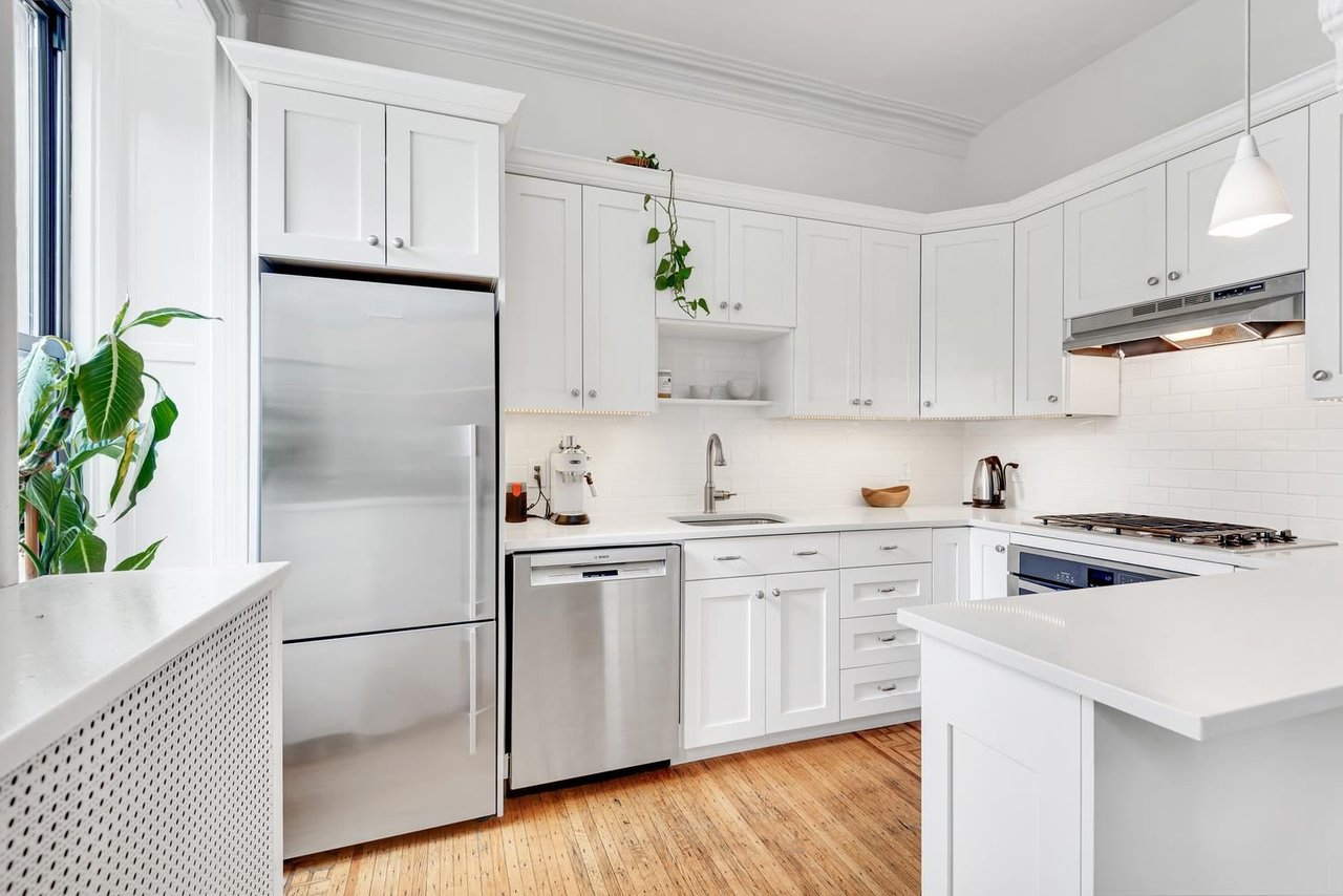 507 Clinton Ave, #2