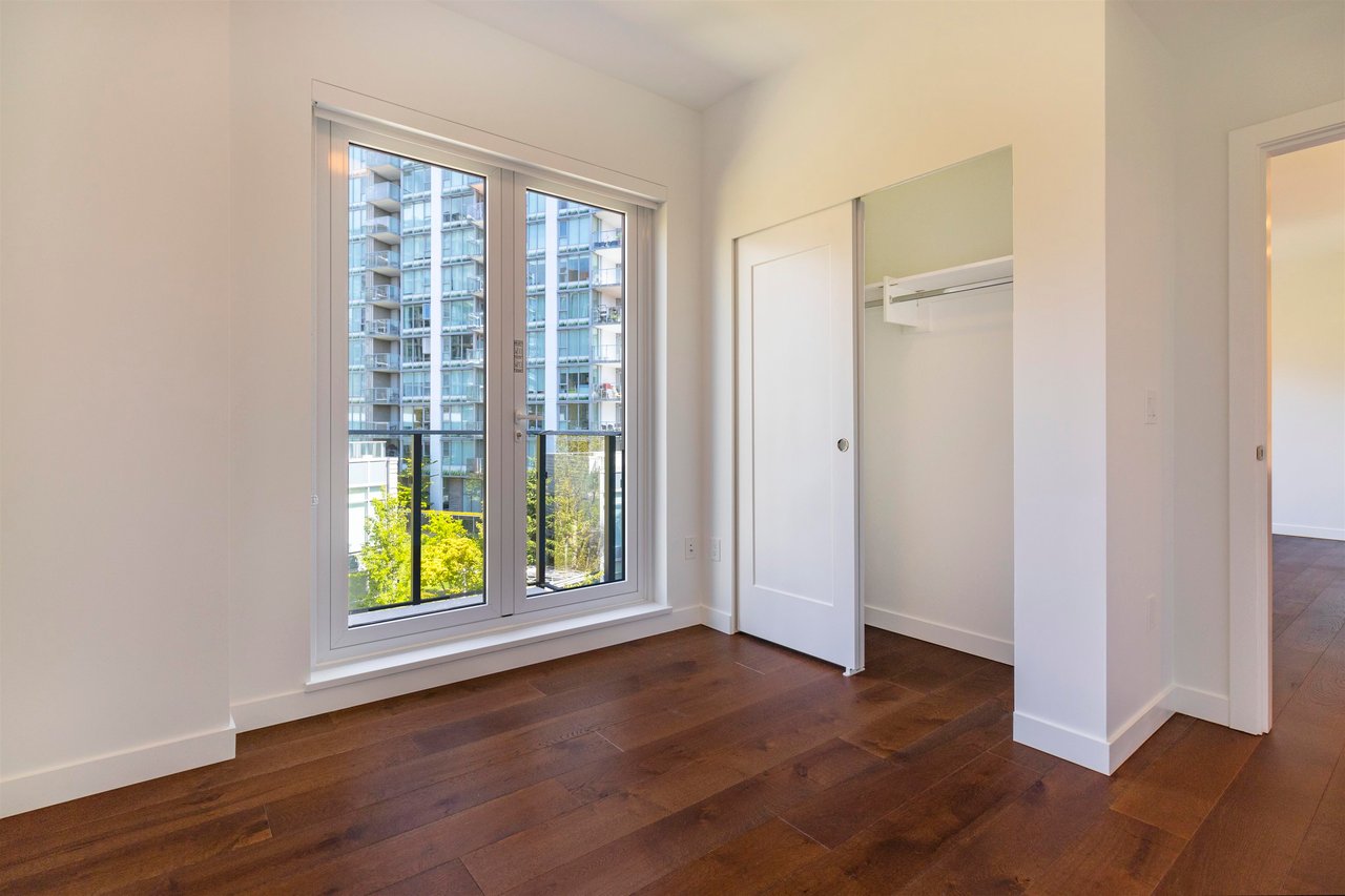 M401-5681 Birney Ave