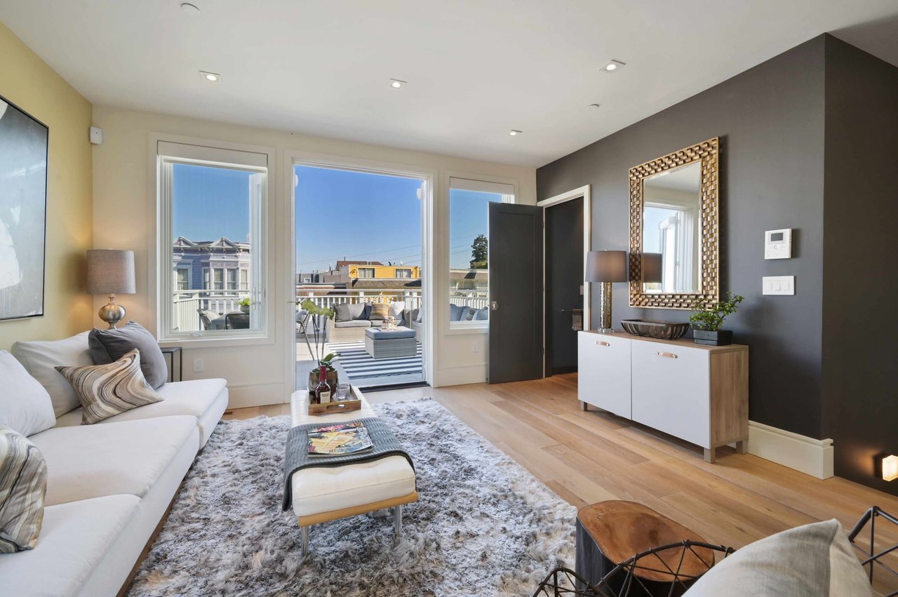 530 Sanchez Street Unit: 2
