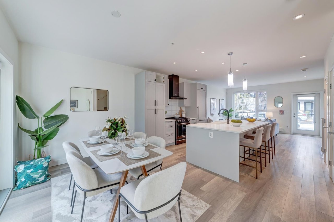 126-525 E 2nd Street, North Vancouver