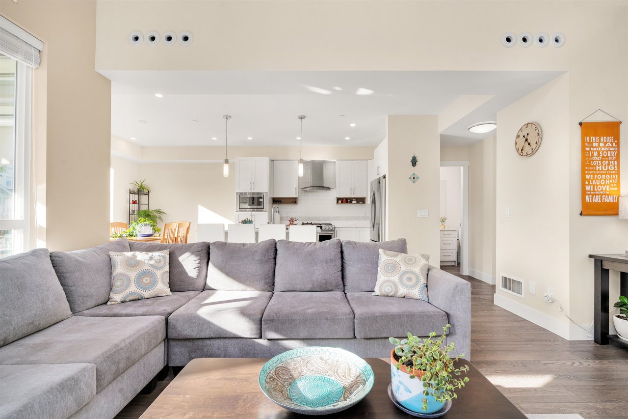 117-1894 Osprey Dr
