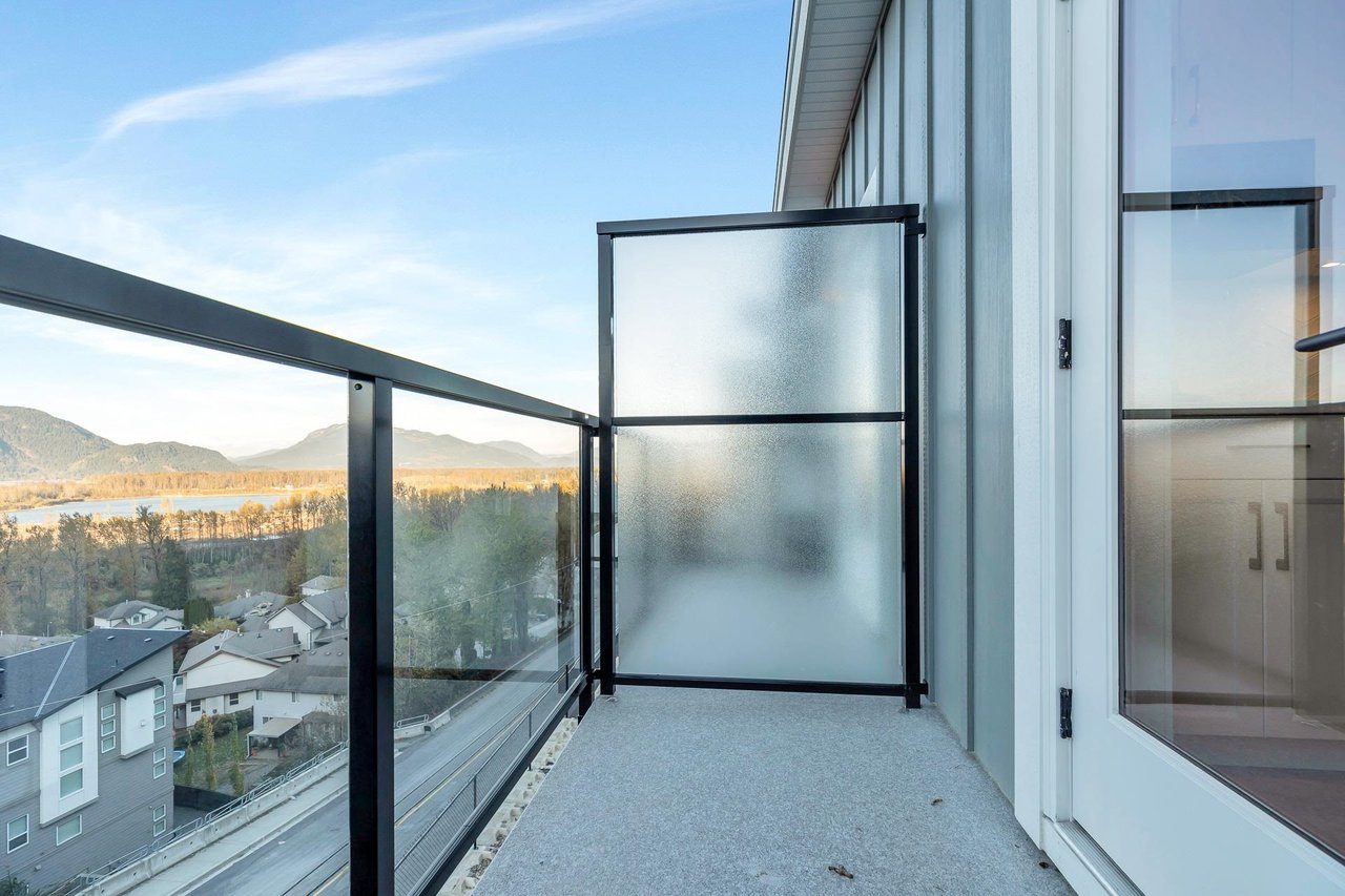 28-43998 Chilliwack Mountain Rd