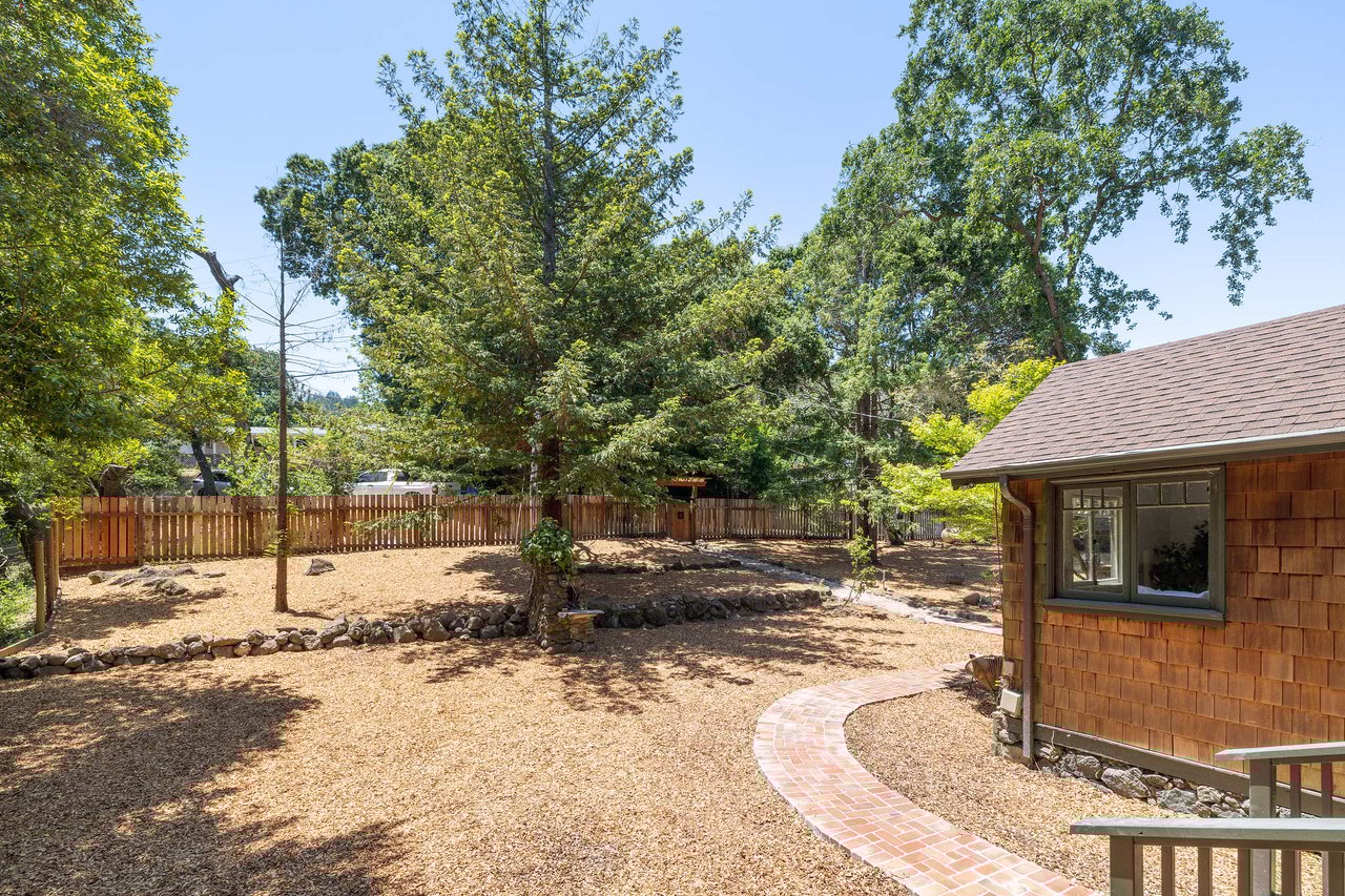 221 Redwood Drive