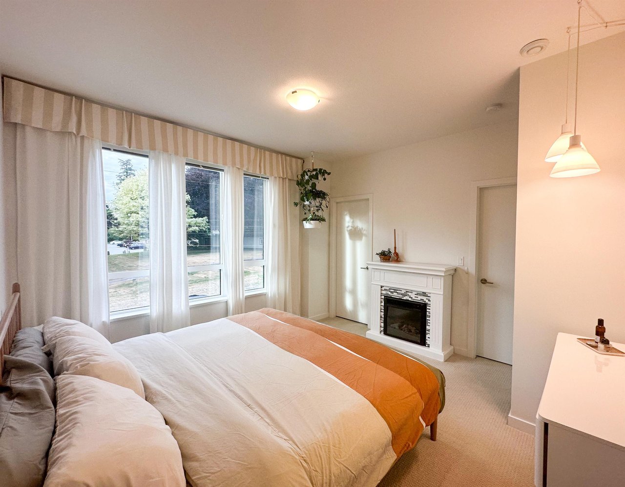 201-18505 Laurensen Pl