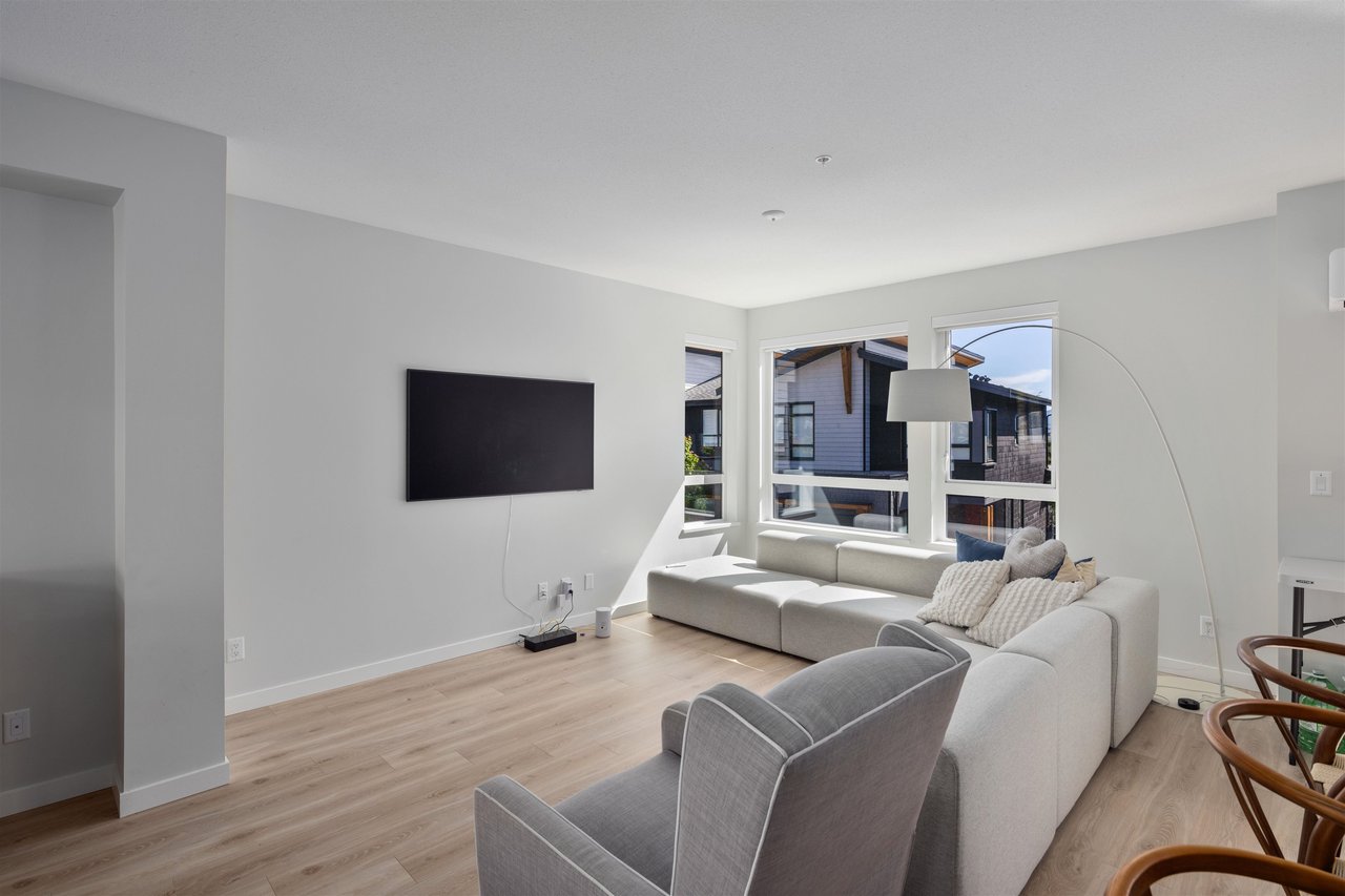 41222 Highline Pl