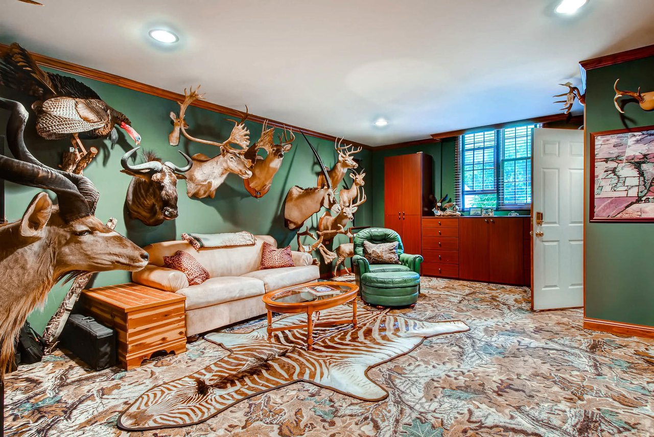 Southern Style, Reverse 2-Story Living with Pool