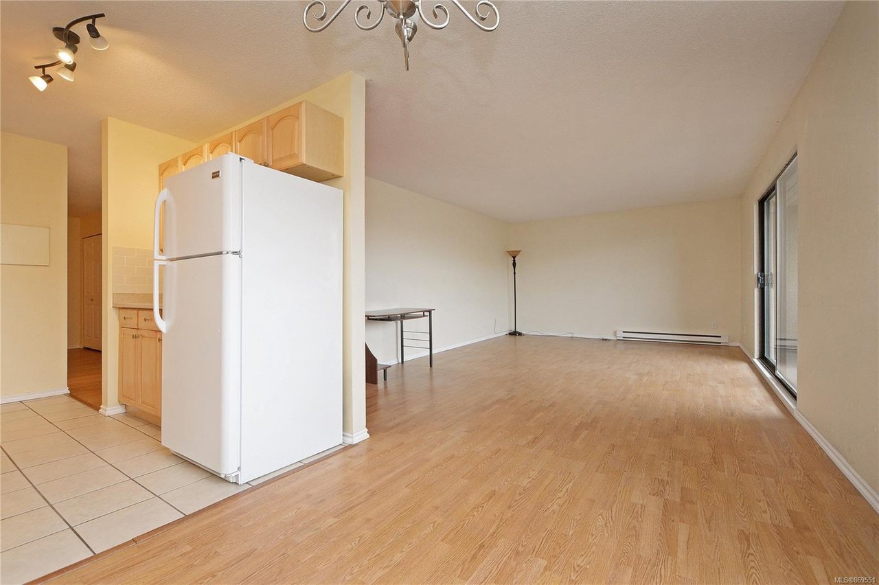 310-755 Hillside Ave