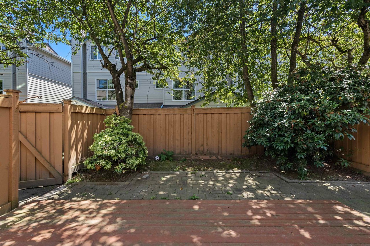 4-12438 Brunswick Pl