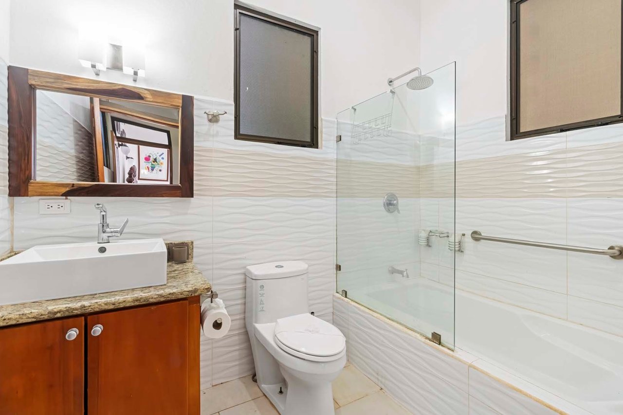 Multi Unit Apartment Complex, Tamarindo, Guanacaste