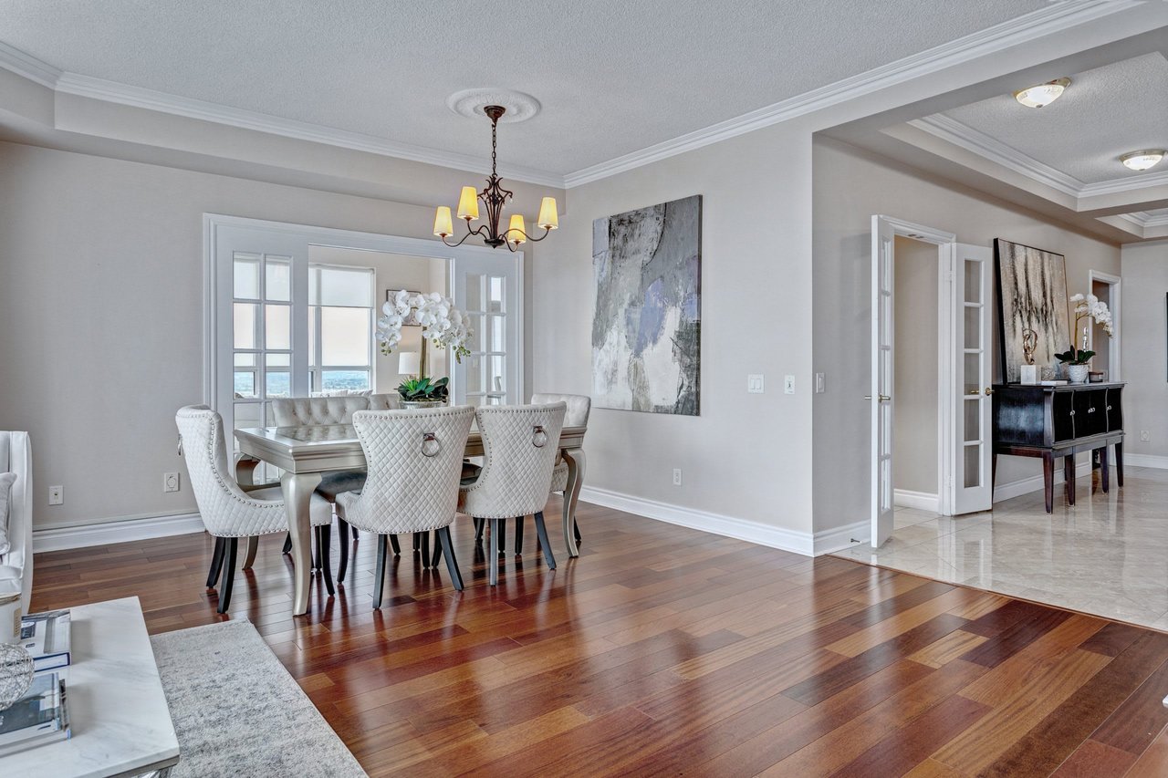 25 Kingsbridge Garden