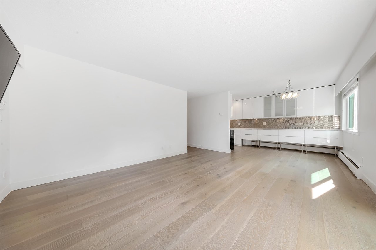 201-1155 W 11th Avenue, Vancouver