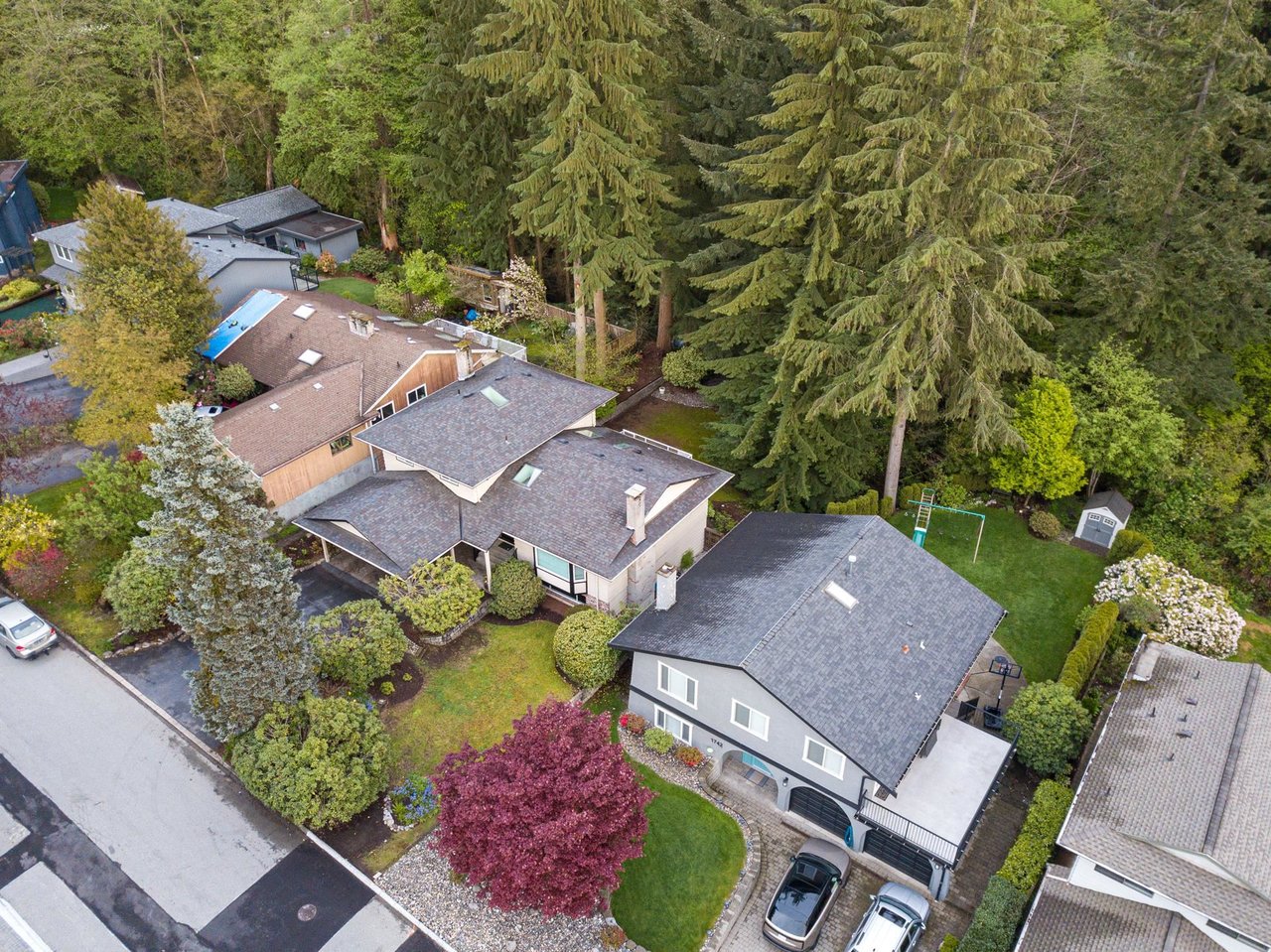 1760 Medwin Pl