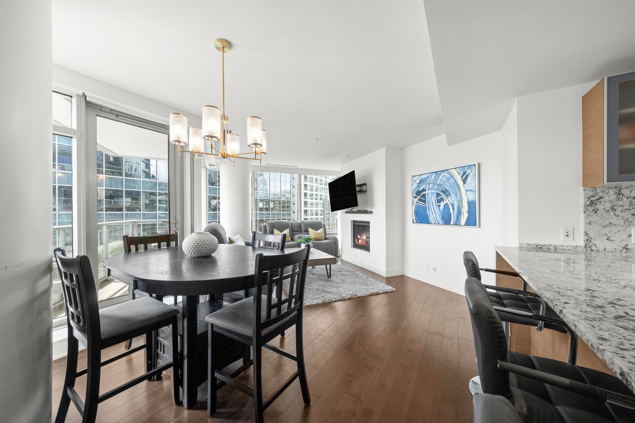 1608-1111 Alberni St