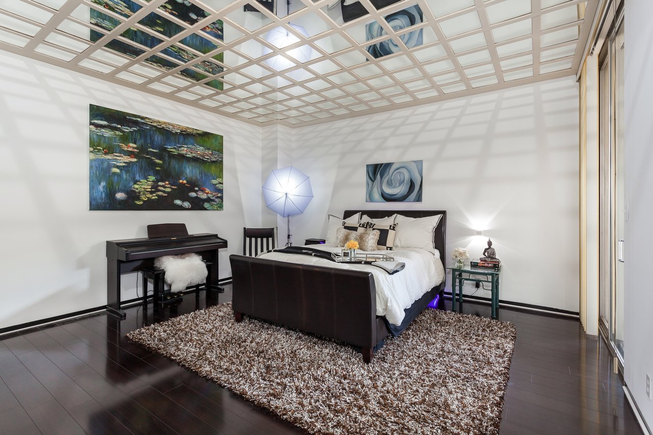 Stunning Condo at the Glen Towers