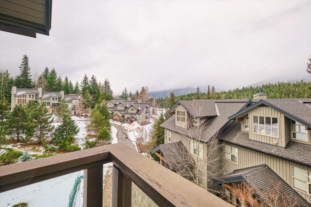 13-4644 Blackcomb Wy