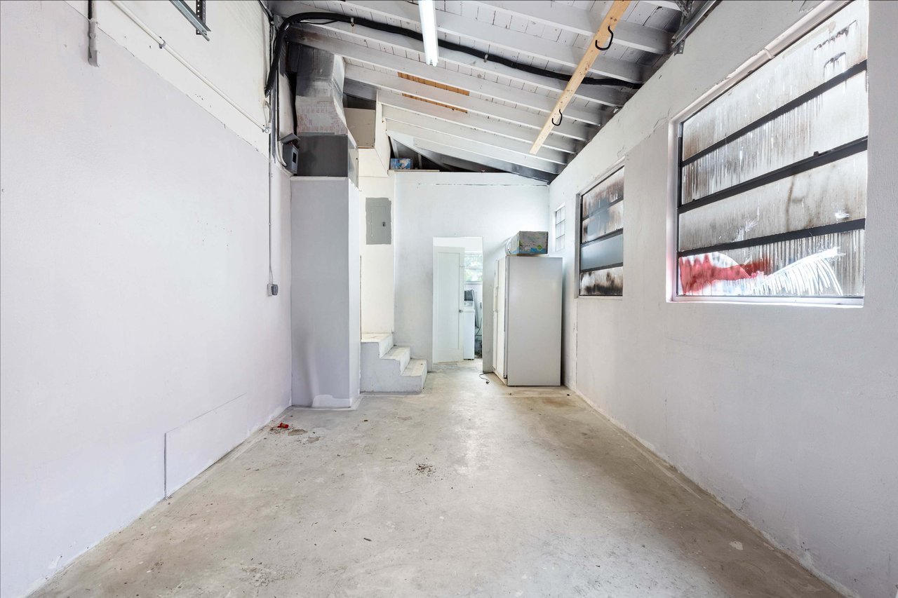1844 Sheridan St Hollywood FL-33020