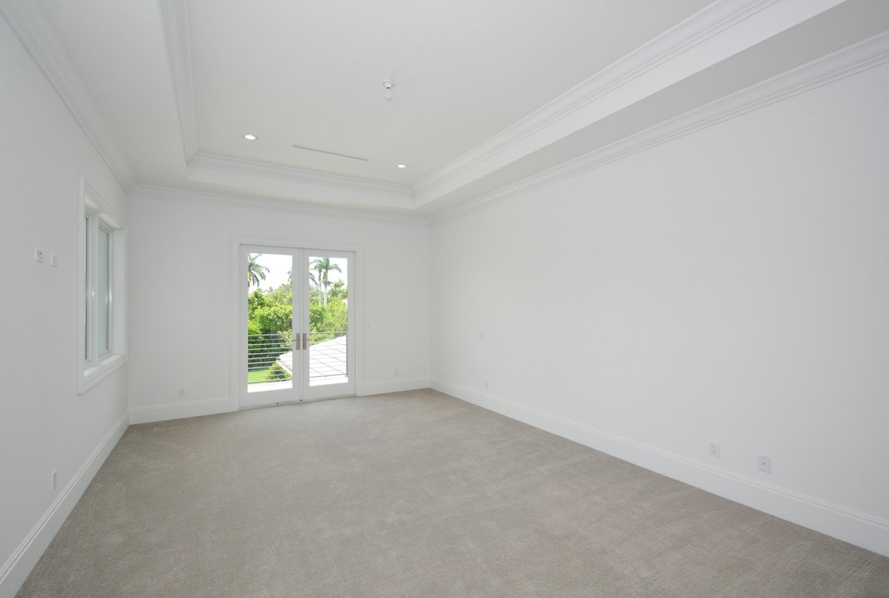 8422 Lookout Cir