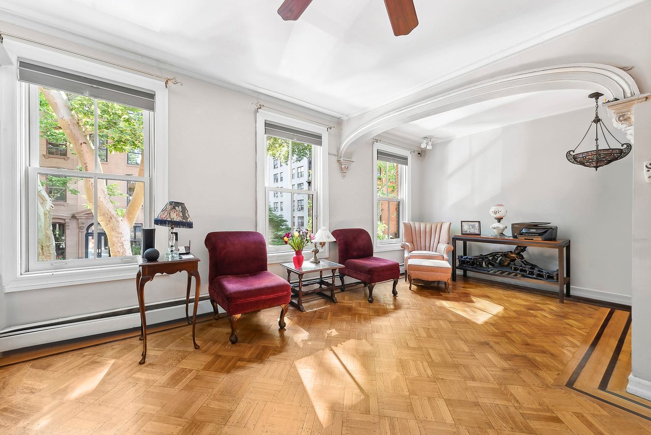 68 S Portland Avenue