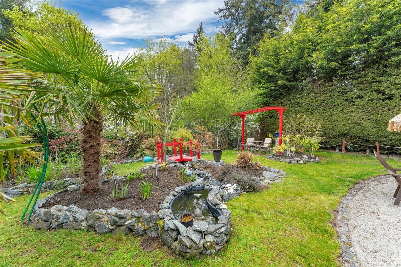 3393 Aloha Ave