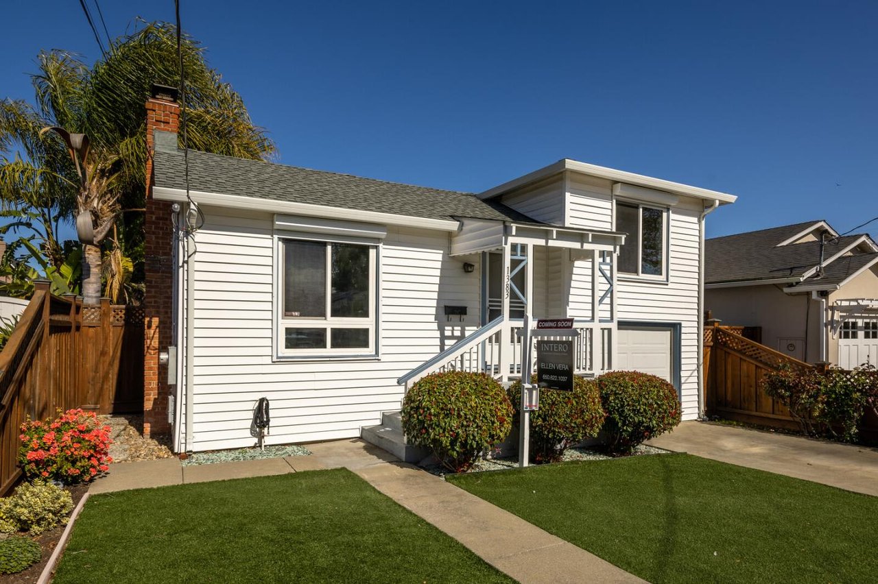 1383 Rosewood Ave