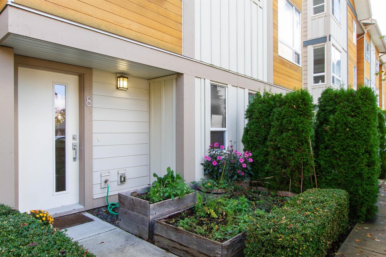 8-1188 Wilson Cres