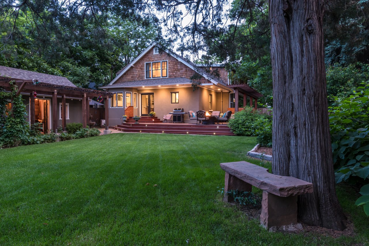 1013 Mapleton Ave