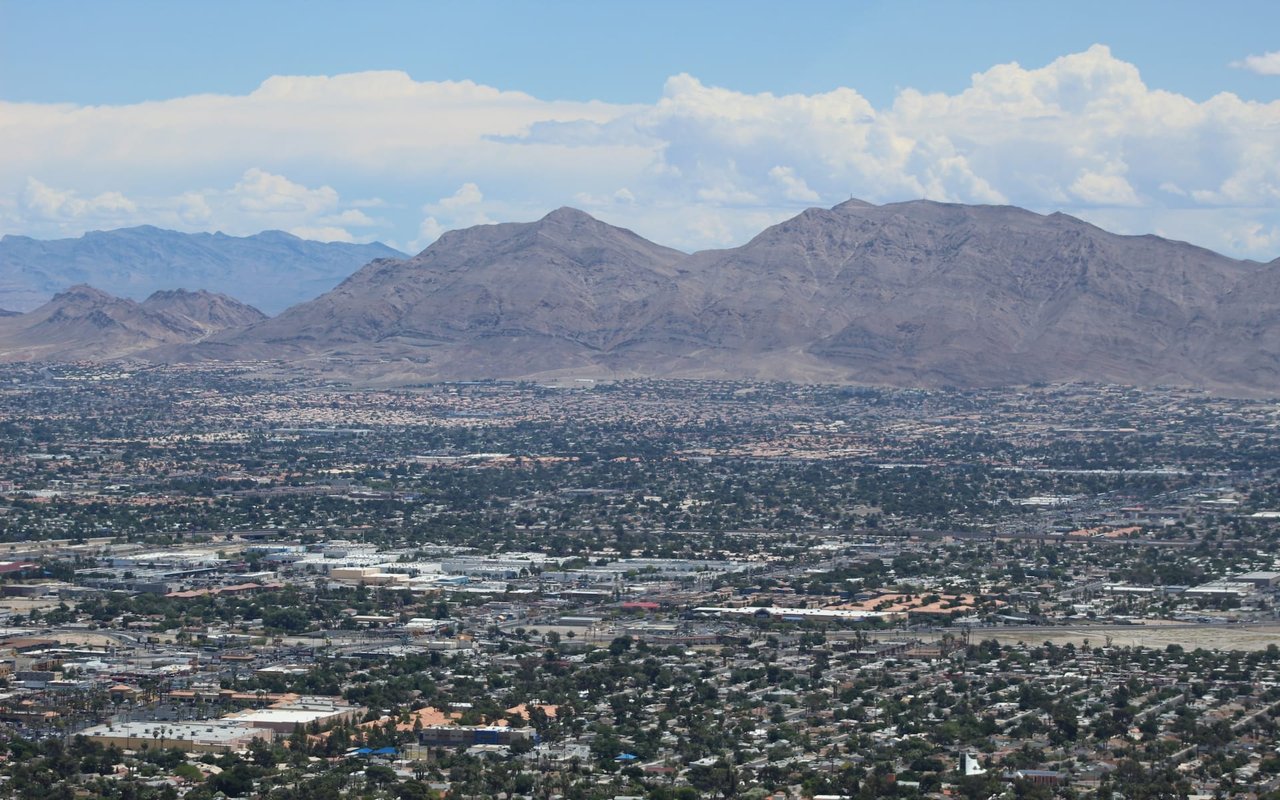 Top 5 Las Vegas Real Estate Market Trends to Watch for in 2016