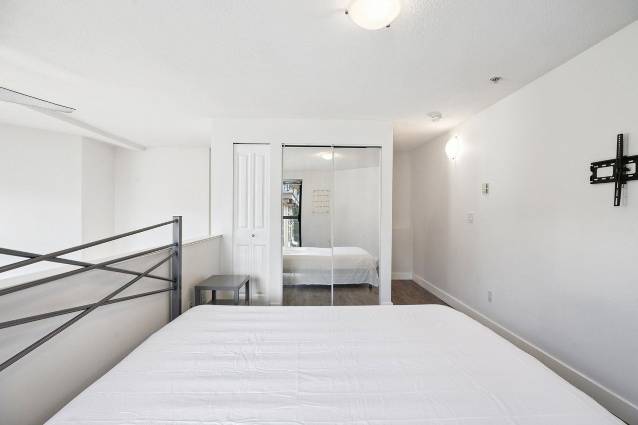 415-10866 City Pkwy