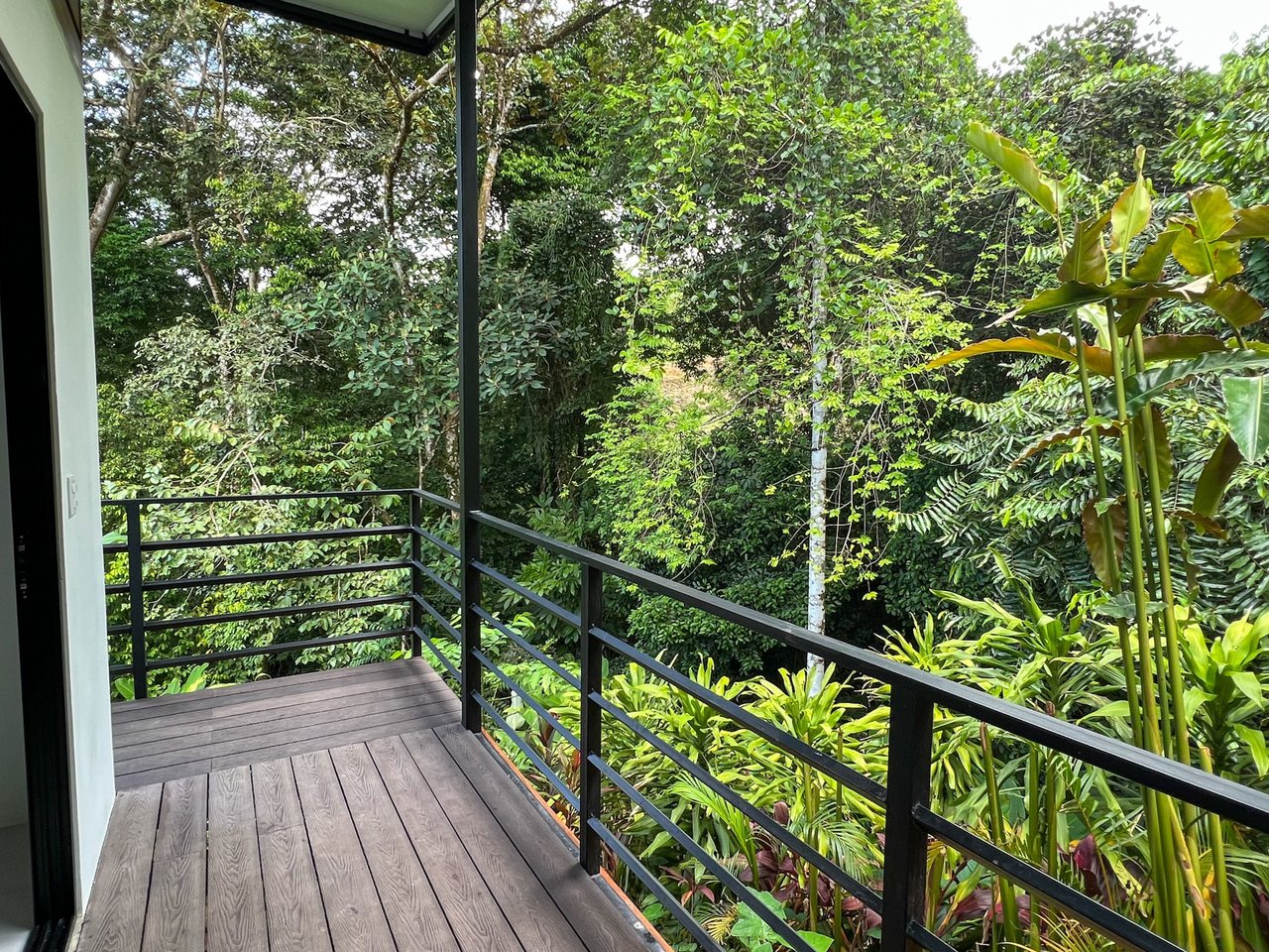 Newly Built Peaceful Home - Ideal for Nature Lovers
