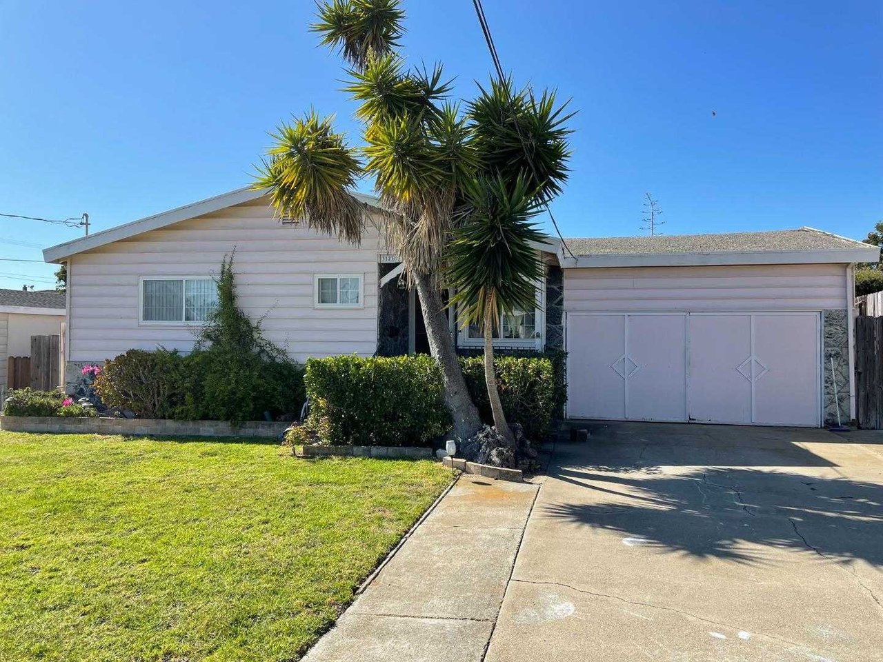 3123 Lynscott DR
