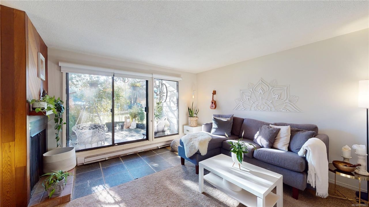 3-1956 Glenidle Rd, Sooke