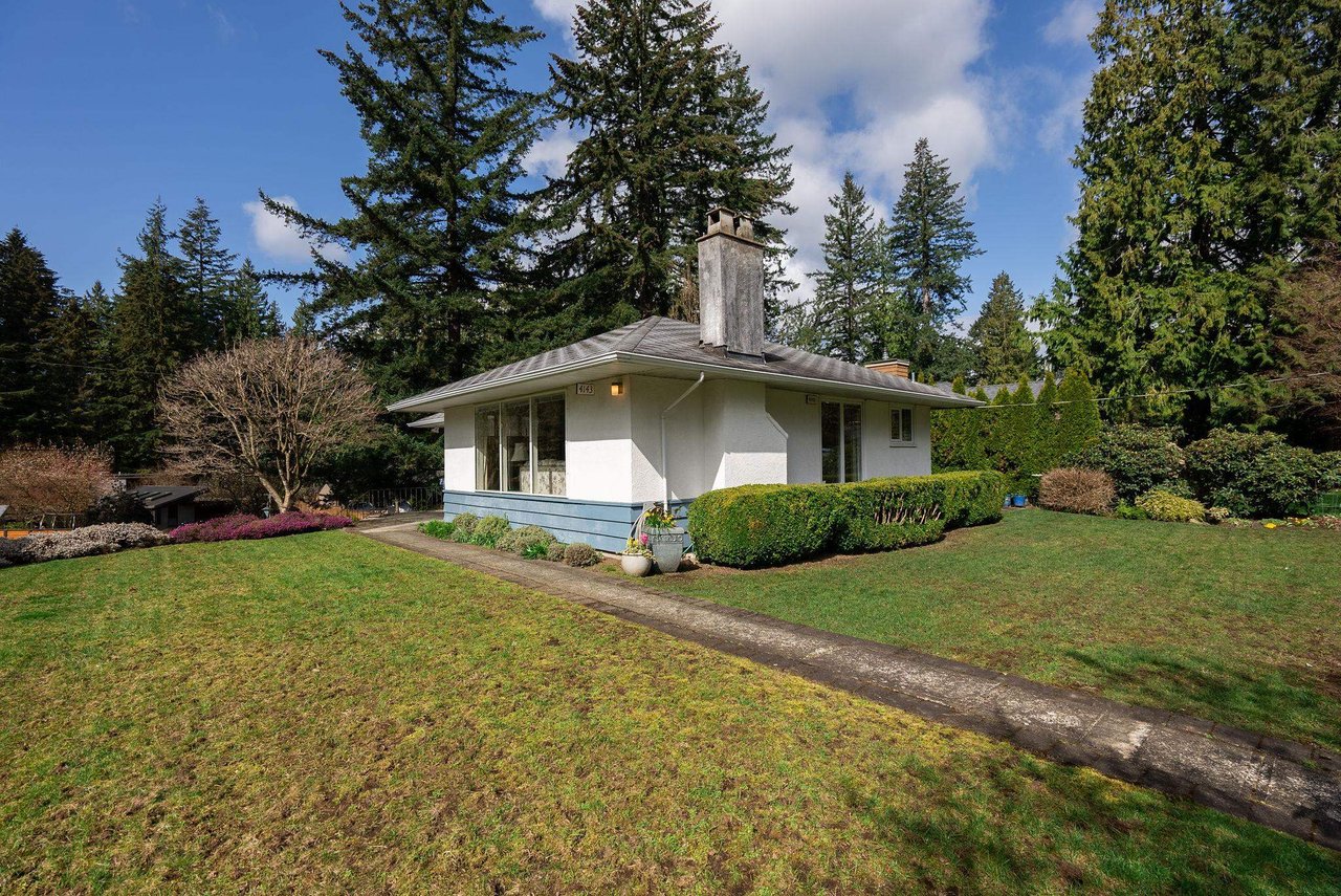 4143 Virginia Crescent, North Vancouver