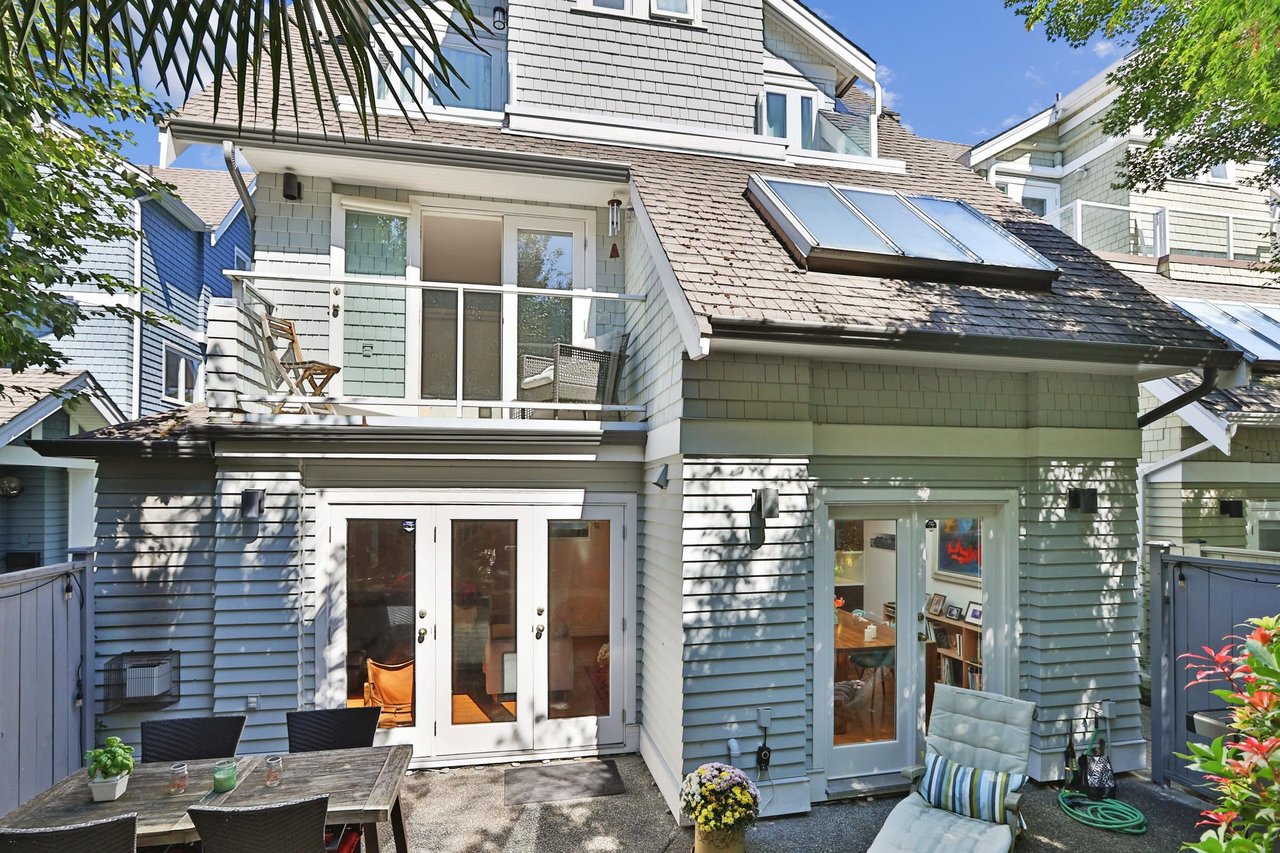 2610 Point Grey Rd