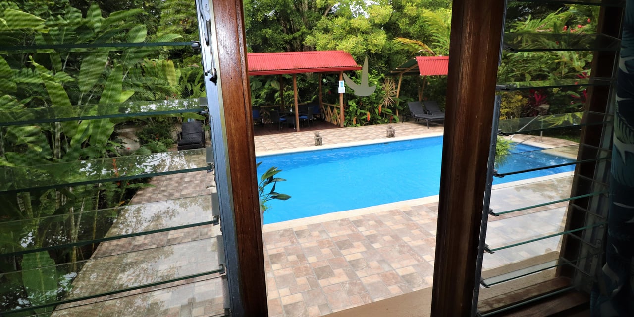Riverfront Boutique Jungle Hotel, Ojochal, Puntarenas