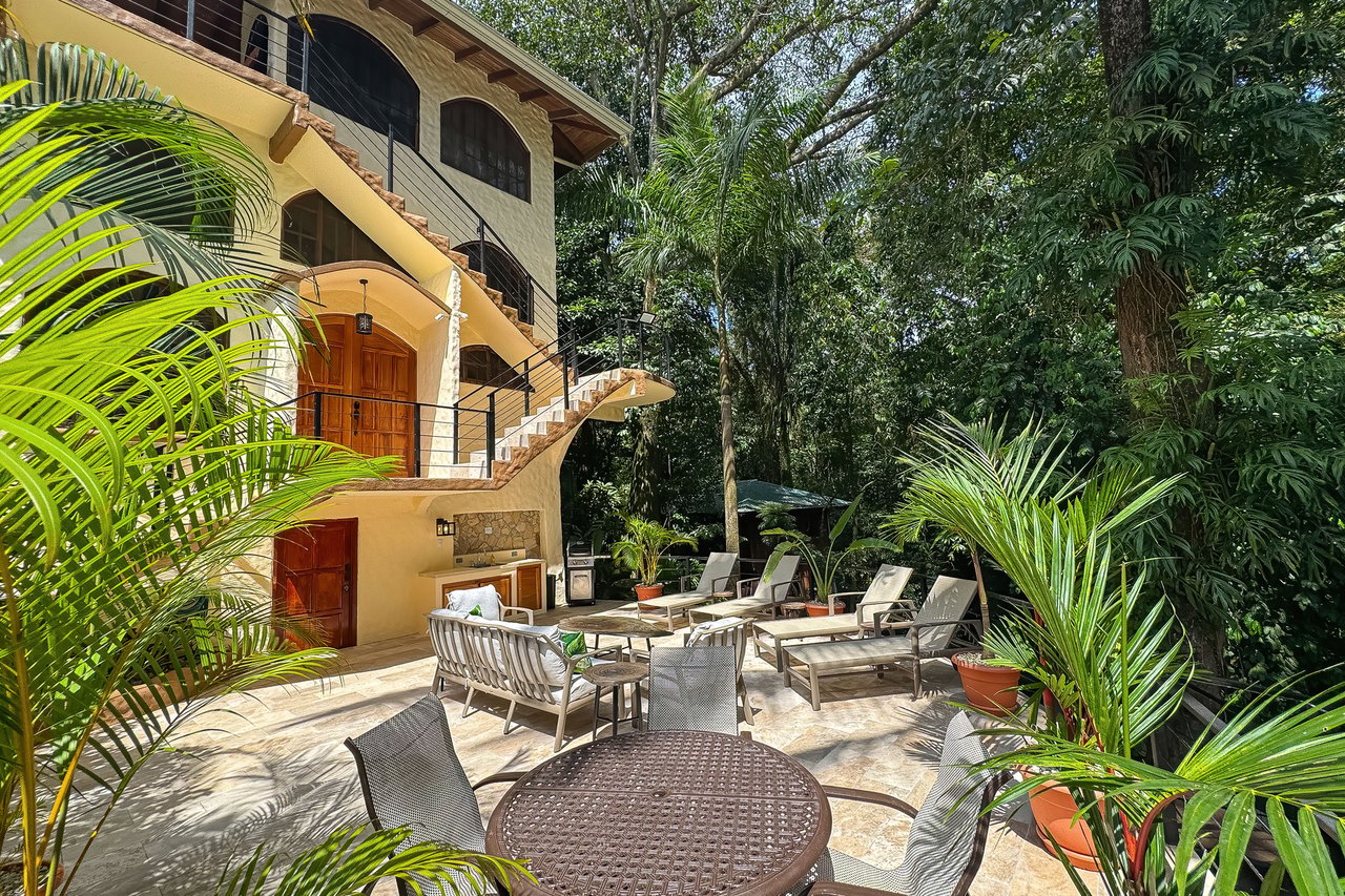 Secluded Jungle Villa Pool, Manuel Antonio, Puntarenas